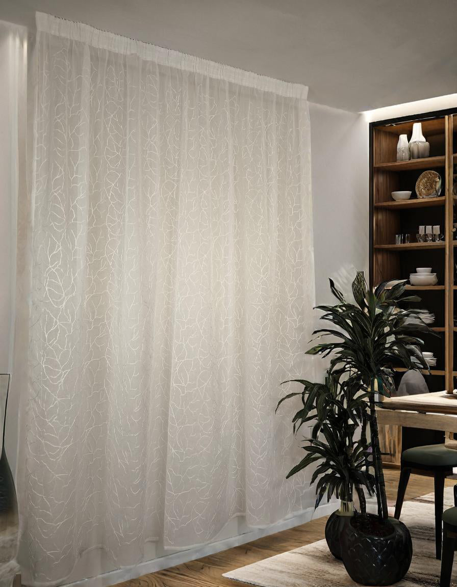 Voilage avec galon fronceur et Ruflette personnalisée - tissu blanc avec broderie blanche - compatible avec rails de140/170 cm, Hauteur de 180 à 280 cm  - art.Souffle de feuille