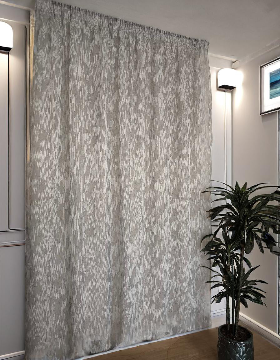 Voilage avec galon fronceur et Ruflette personnalisé - tissu gris avec broderie blanche, compatible avec rails de  140/170 cm, hauteur de 180 à 281 cm - art.809