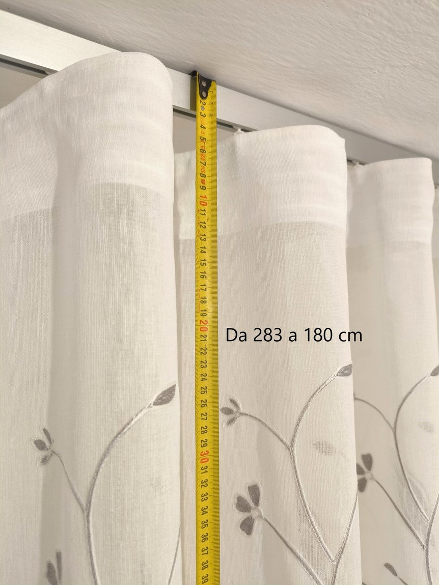 Voilage Wave sur mesure avec rail complet – Largeur 150 cm avec rail inclus - Tissu brodé blanc/gris art.calla