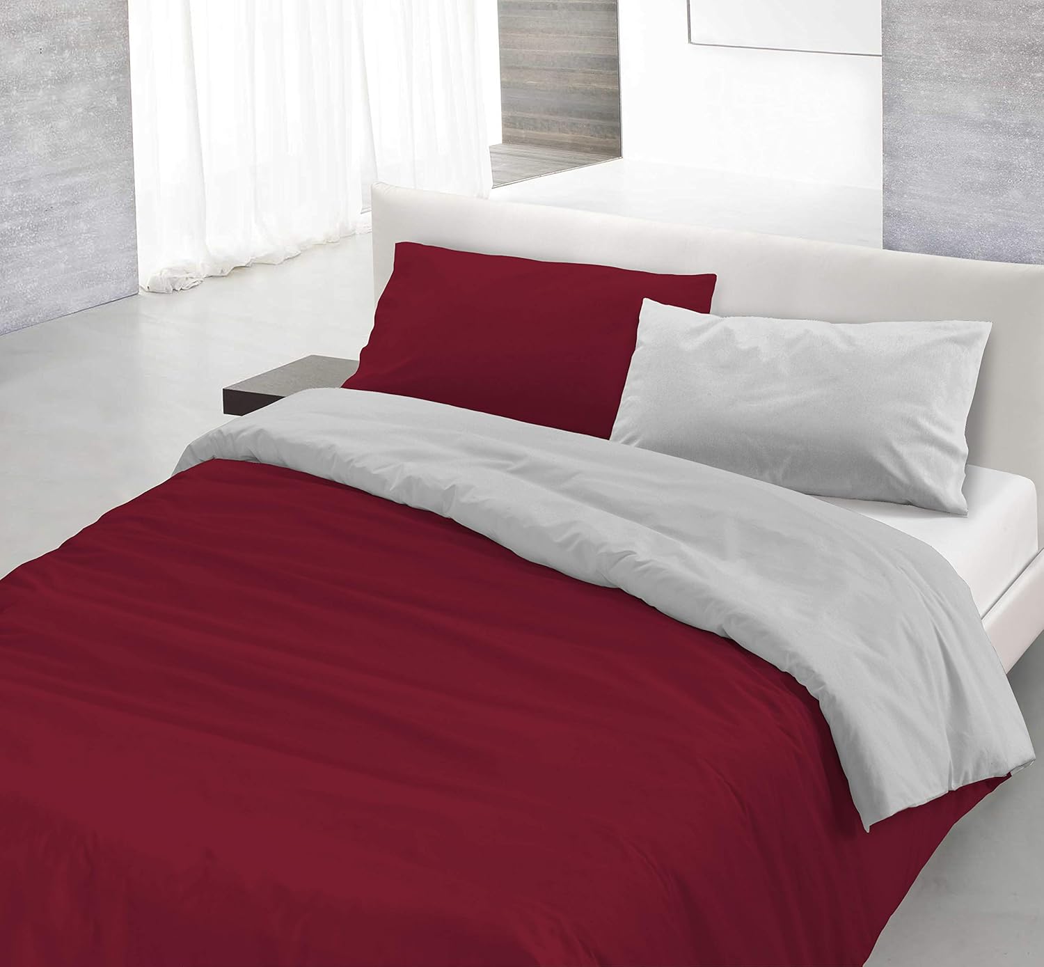Set copripiumino matrimoniale con federe double-face bordò e grigio Made in Italy