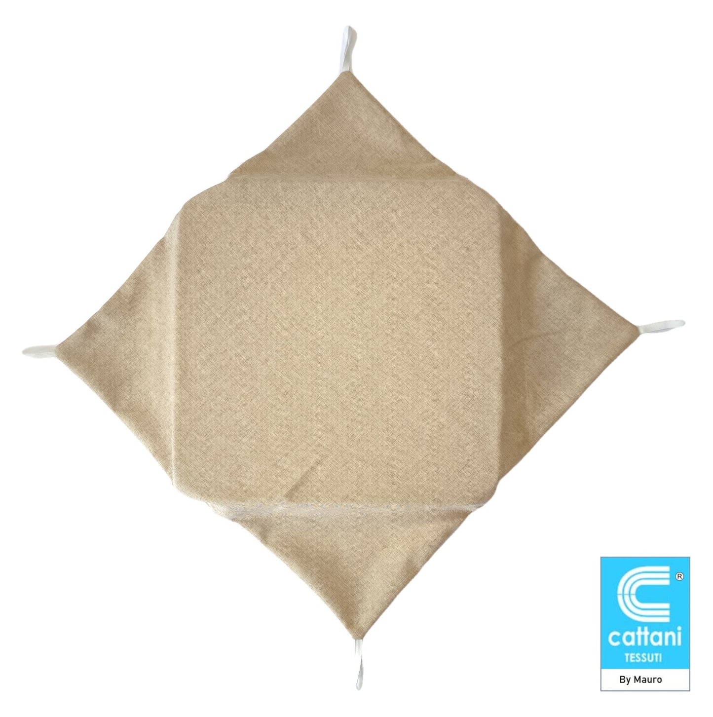 Cuscino beige con 4 ali per un fissaggio stabile alla sedia, ideale per evitare spostamenti.