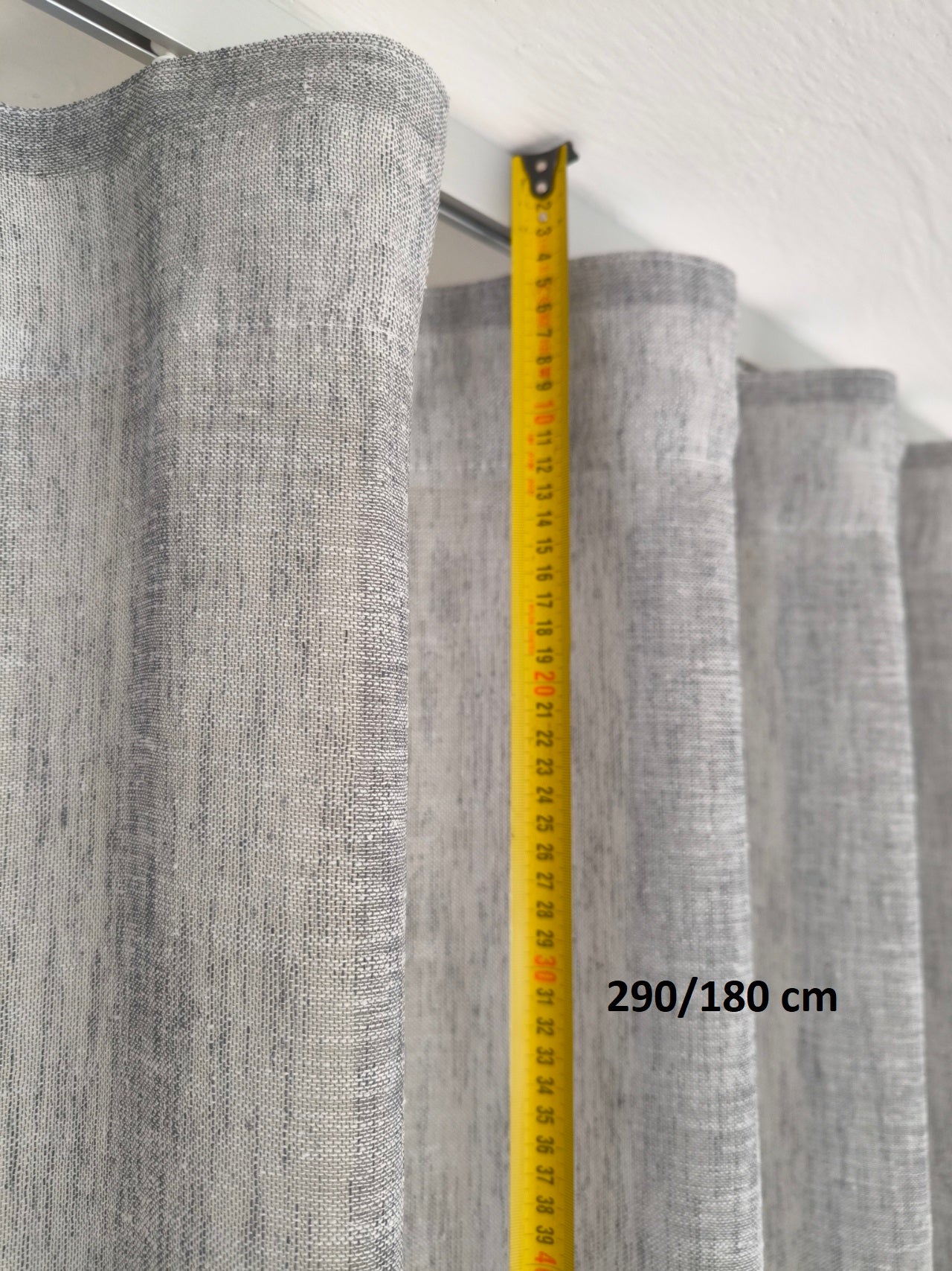 Voilage Wave sur mesure avec rail complet  - Largeur finie 150 cm - Tissu effet lin gris art.Favola