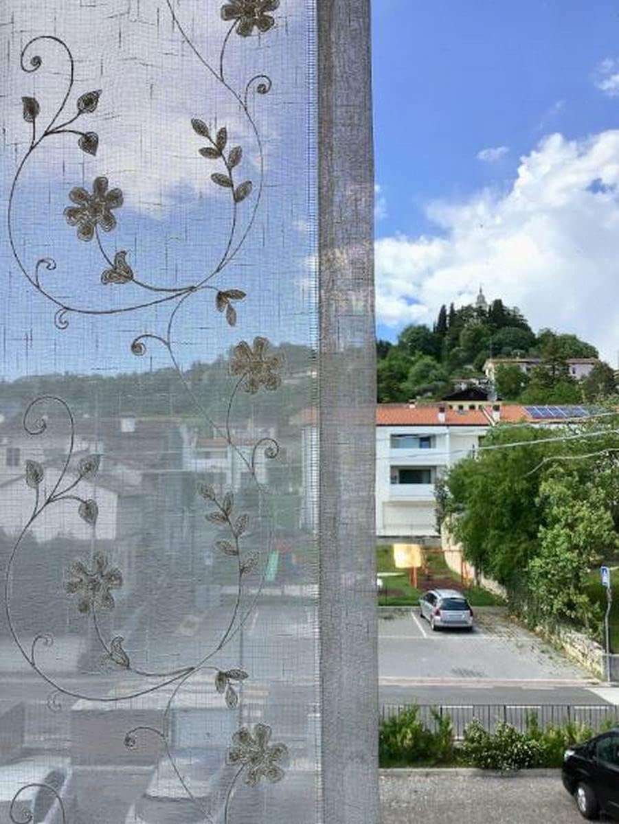 Paire de voilages vitrage - Tissu blanc avec fleur brodée -  3 var. blanc/gris/rose  - largeur 60 cm - longueur sur mesure - art.516