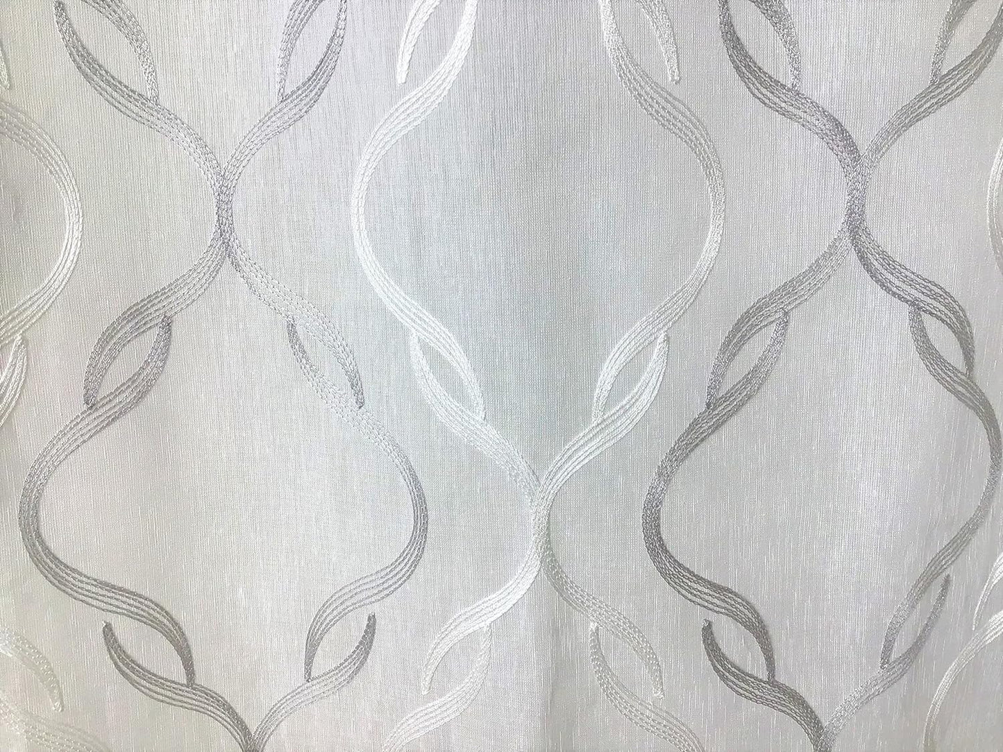 Voilage à oeillets largeur 140 cm - hauteur sur mesure - blanc-blanc/gris-art.801
