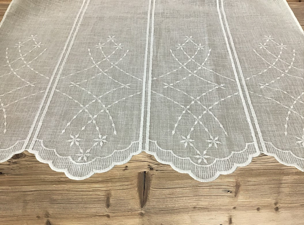 Paire Voilage vitrage brise-bise - brodés - largeur 63/80 cm art.tirol -525