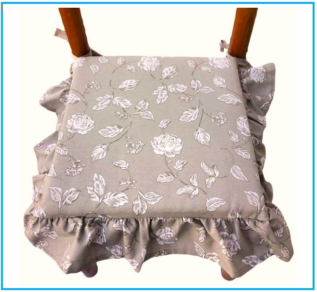 Galettes de chaise à volants – Lot de 4 coussins en coton lavables - coloris taupe