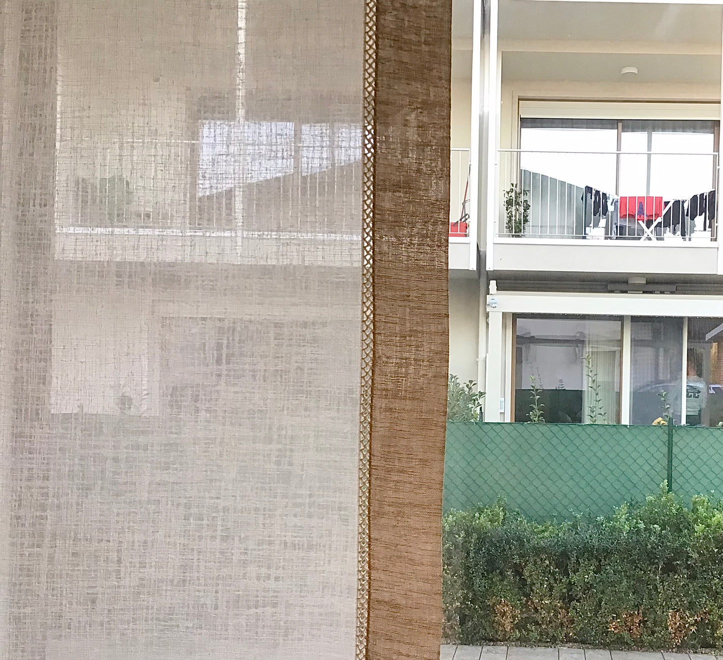 Voilage vitrage – passe-tringle – sur mesure de 30 à 90 - longueur sur mesure, largeur de 30 à 90, tissu effet lin blanc avec bord latéral en corde, longueur personnalisée art.603