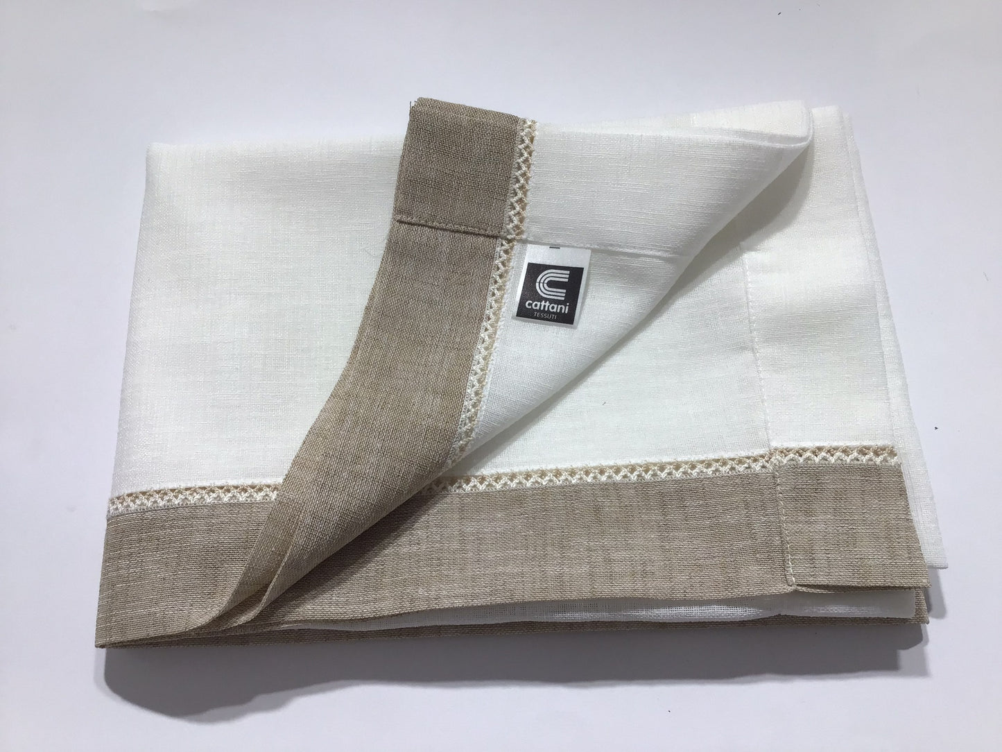 Voilage vitrage – passe-tringle – sur mesure de 30 à 90 - longueur sur mesure, largeur de 30 à 90, tissu effet lin blanc avec bord latéral en corde, longueur personnalisée art.603