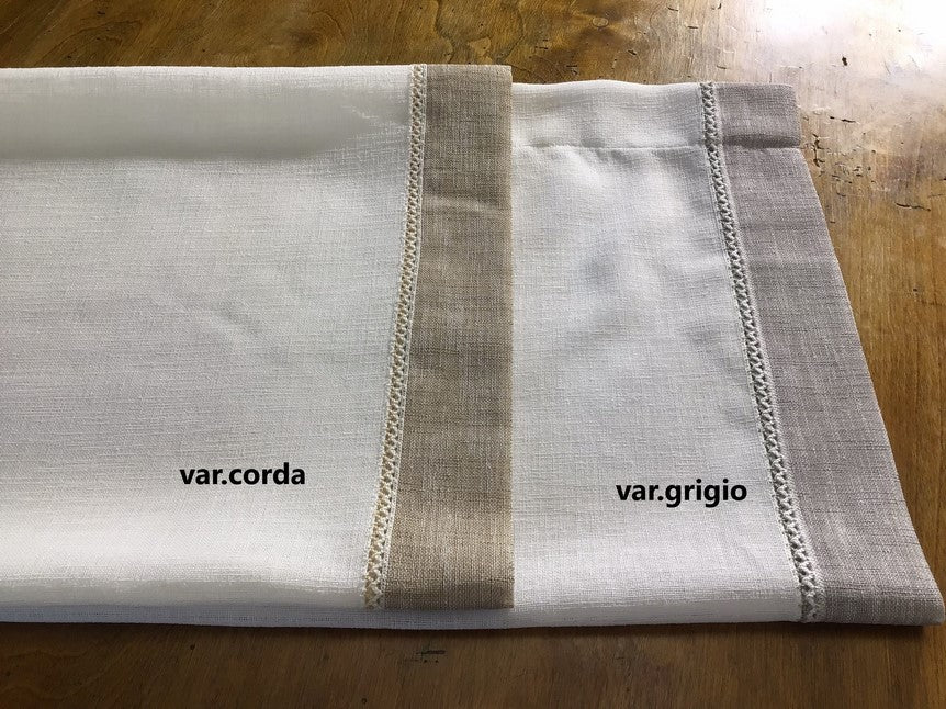 Voilage vitrage – passe-tringle – sur mesure de 30 à 90 - longueur sur mesure, tissu effet lin blanc avec bordure latérale grise, longueur sur mesure art.601